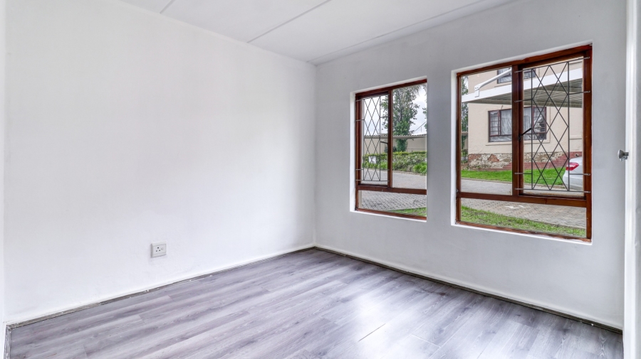 2 Bedroom Property for Sale in Fourways Gauteng