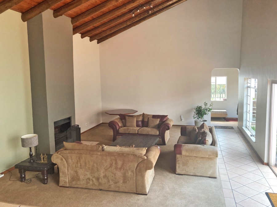 To Let 3 Bedroom Property for Rent in Parkmore Gauteng