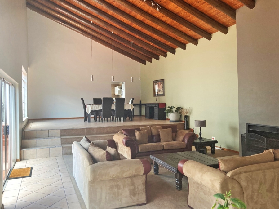 To Let 3 Bedroom Property for Rent in Parkmore Gauteng