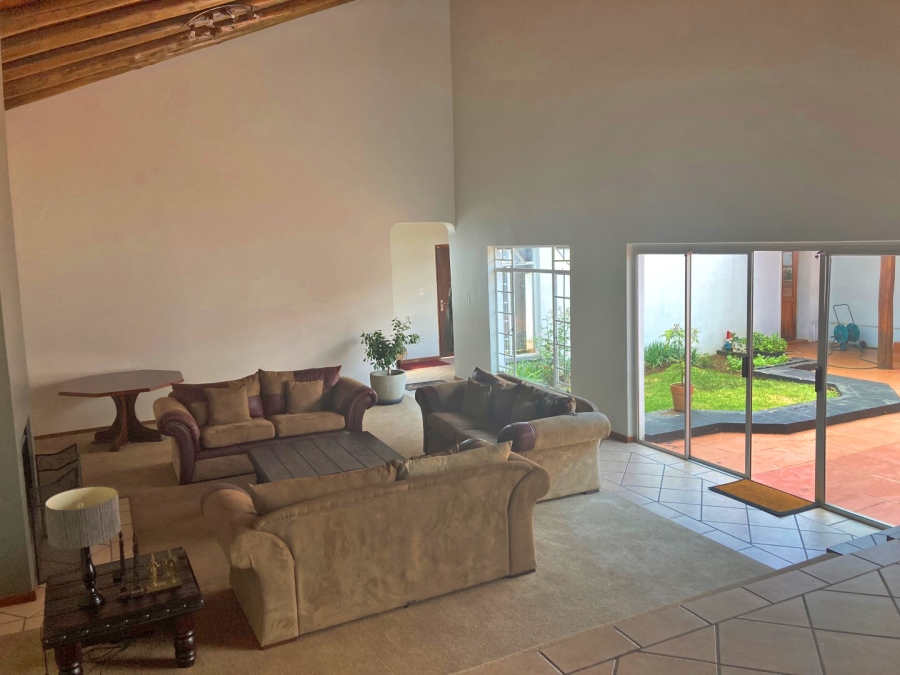 To Let 3 Bedroom Property for Rent in Parkmore Gauteng
