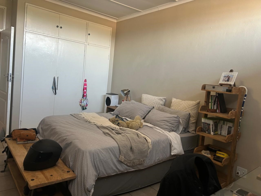 To Let 1 Bedroom Property for Rent in Waverley Gauteng