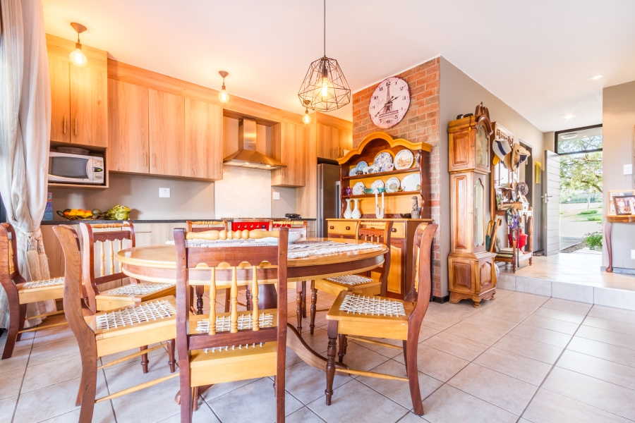 3 Bedroom Property for Sale in Lombardy Estate Gauteng