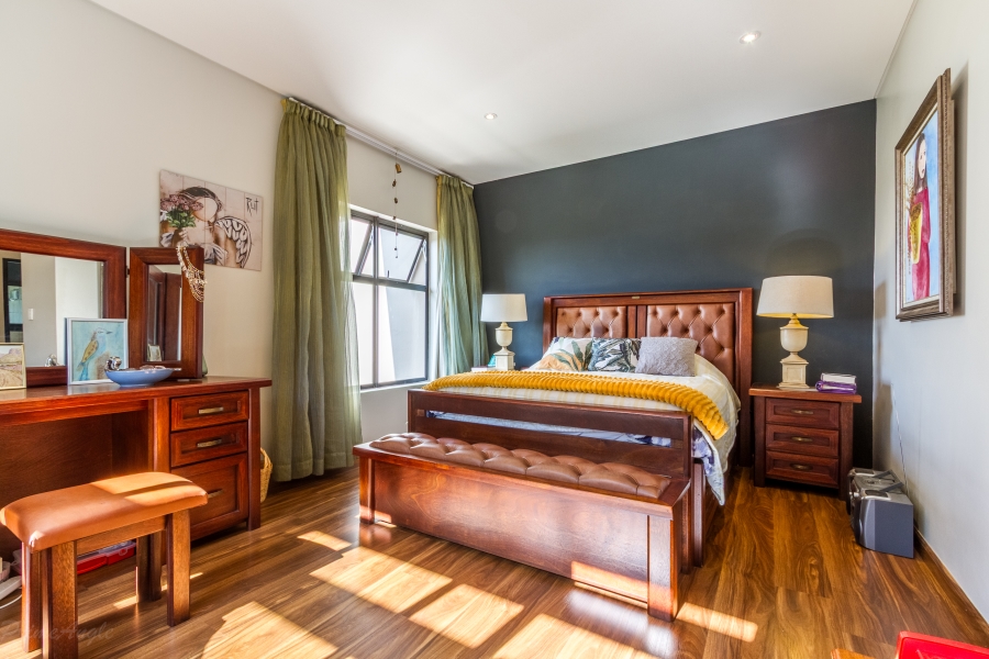 3 Bedroom Property for Sale in Lombardy Estate Gauteng