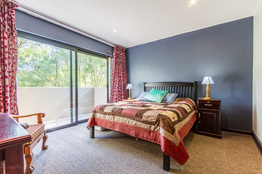 3 Bedroom Property for Sale in Lombardy Estate Gauteng