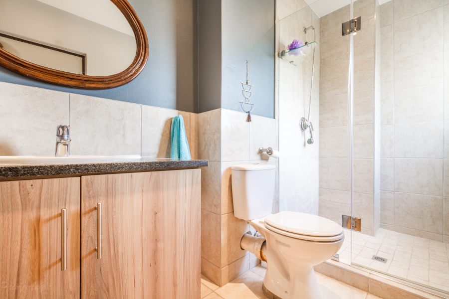 3 Bedroom Property for Sale in Lombardy Estate Gauteng