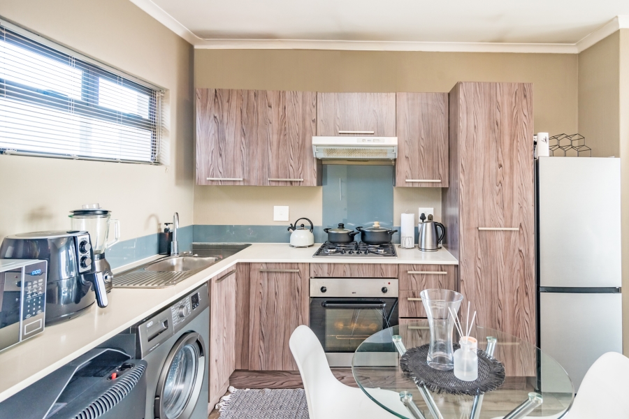 1 Bedroom Property for Sale in Glenferness Gauteng