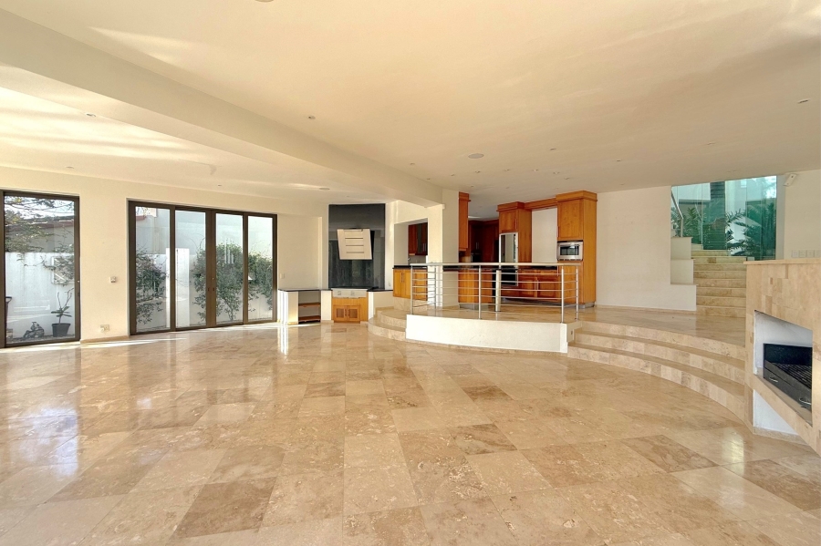 4 Bedroom Property for Sale in Dainfern Valley Gauteng