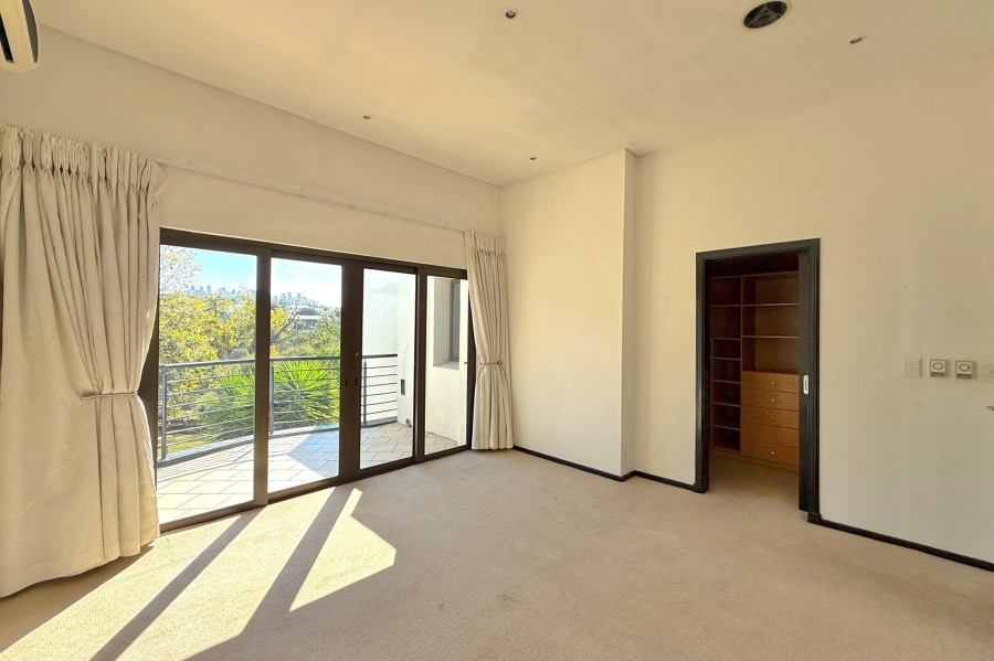 4 Bedroom Property for Sale in Dainfern Valley Gauteng