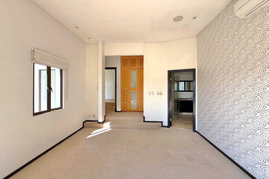 4 Bedroom Property for Sale in Dainfern Valley Gauteng