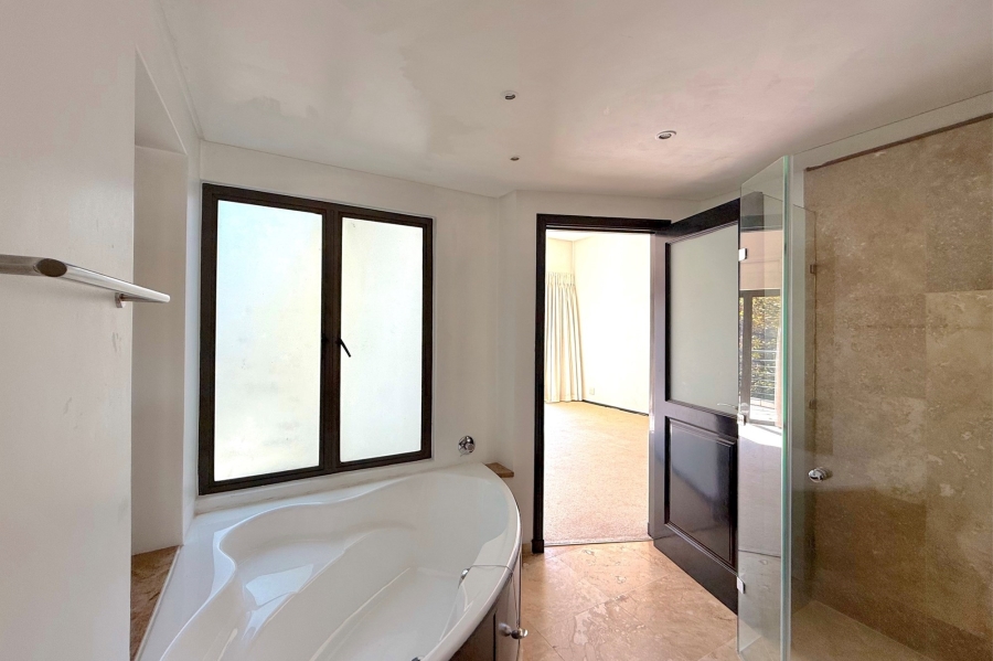 4 Bedroom Property for Sale in Dainfern Valley Gauteng