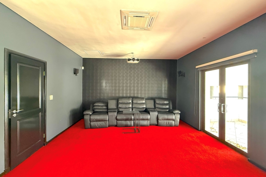4 Bedroom Property for Sale in Dainfern Valley Gauteng