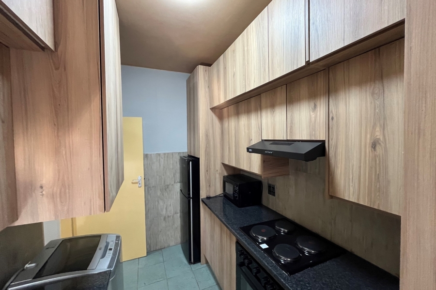 1 Bedroom Property for Sale in Cyrildene Gauteng