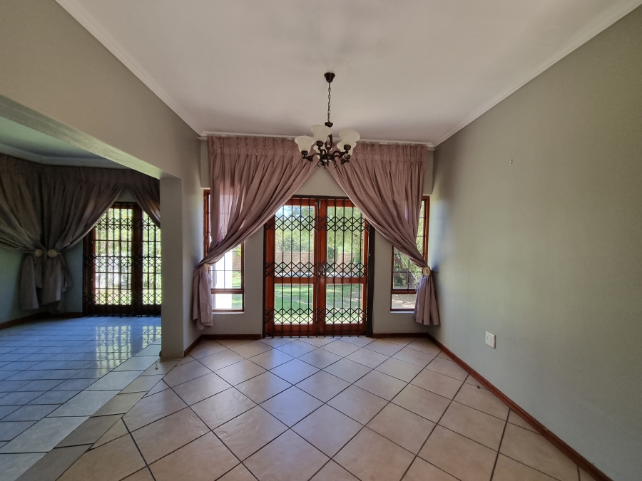 To Let 3 Bedroom Property for Rent in Thatchfield Manor Gauteng