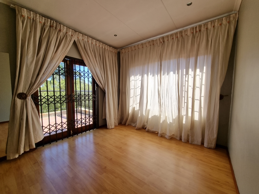 To Let 3 Bedroom Property for Rent in Thatchfield Manor Gauteng