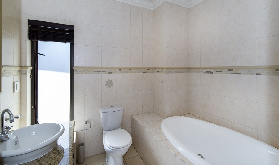 4 Bedroom Property for Sale in Bryanston Gauteng