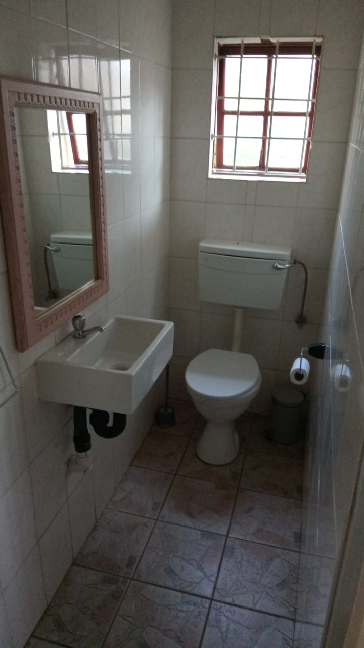 To Let 1 Bedroom Property for Rent in Hurlyvale Gauteng