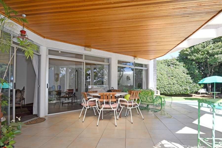 3 Bedroom Property for Sale in Hurlingham Manor Gauteng