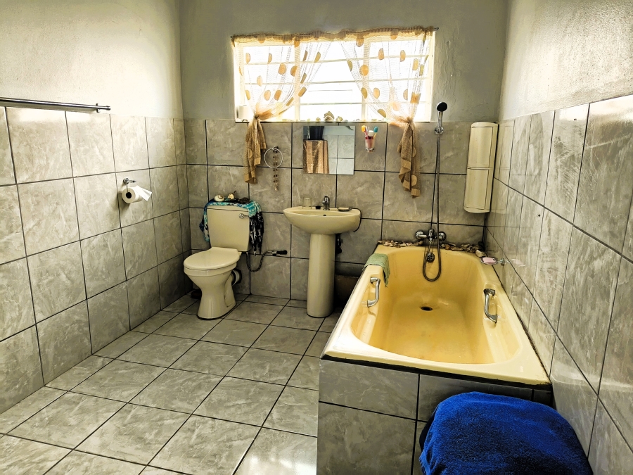3 Bedroom Property for Sale in Valtaki Gauteng
