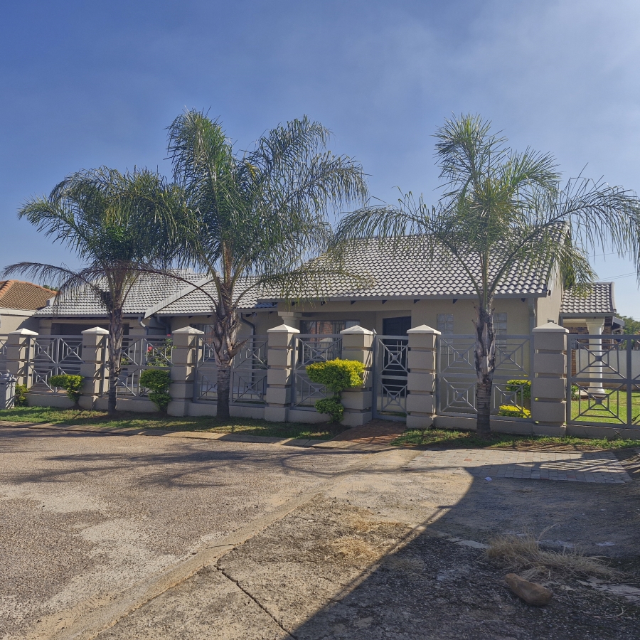 To Let 3 Bedroom Property for Rent in Mamelodi Sun Valley Gauteng