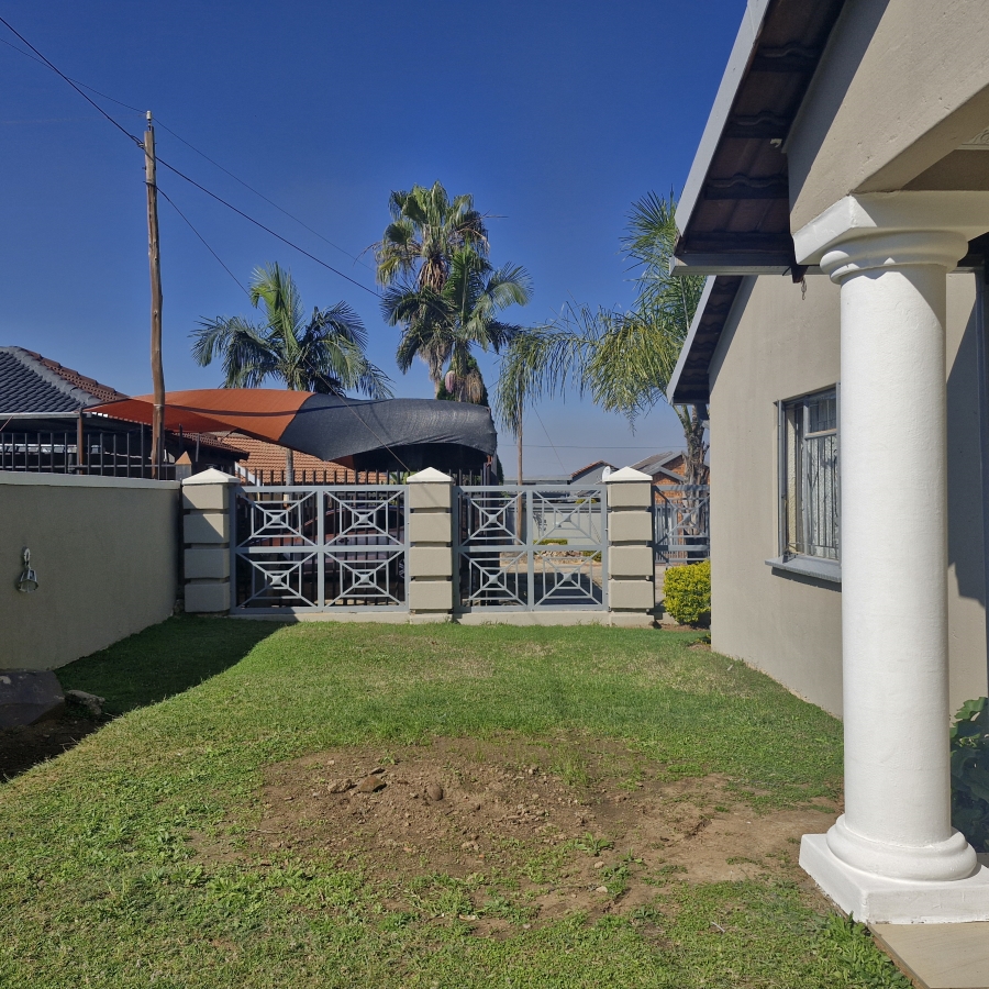 To Let 3 Bedroom Property for Rent in Mamelodi Sun Valley Gauteng
