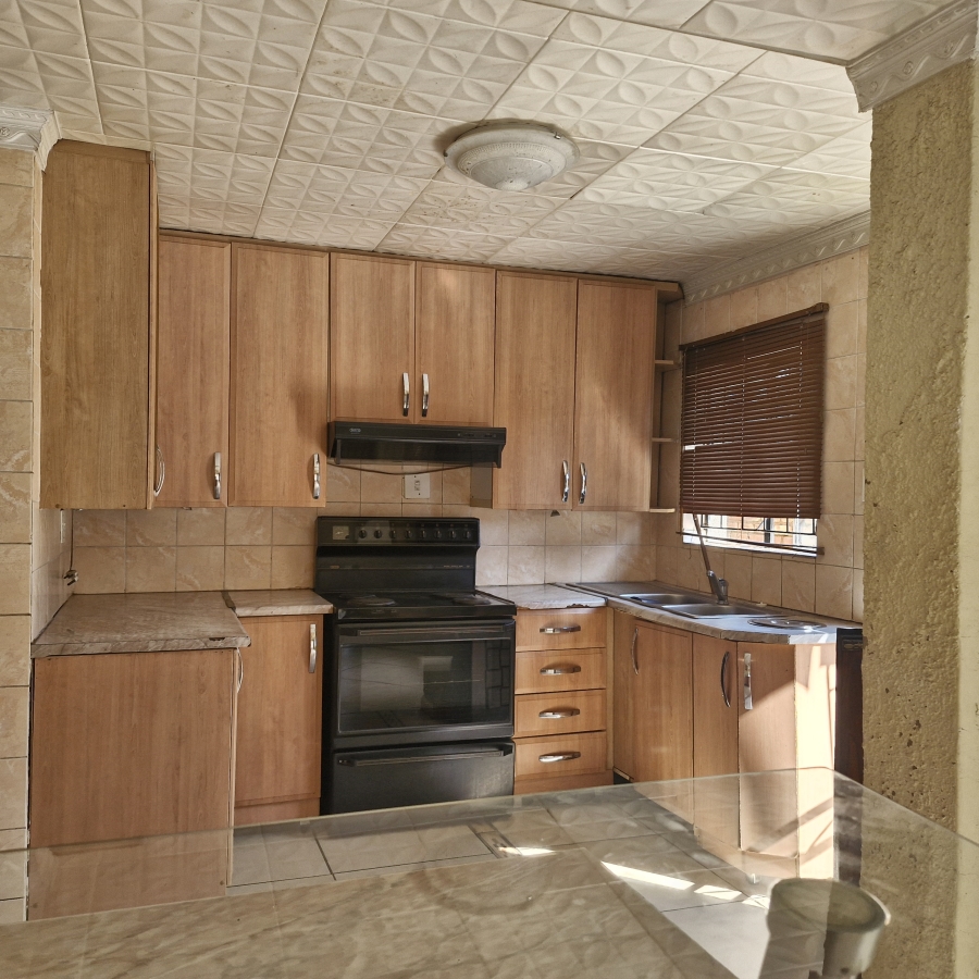 To Let 3 Bedroom Property for Rent in Mamelodi Sun Valley Gauteng