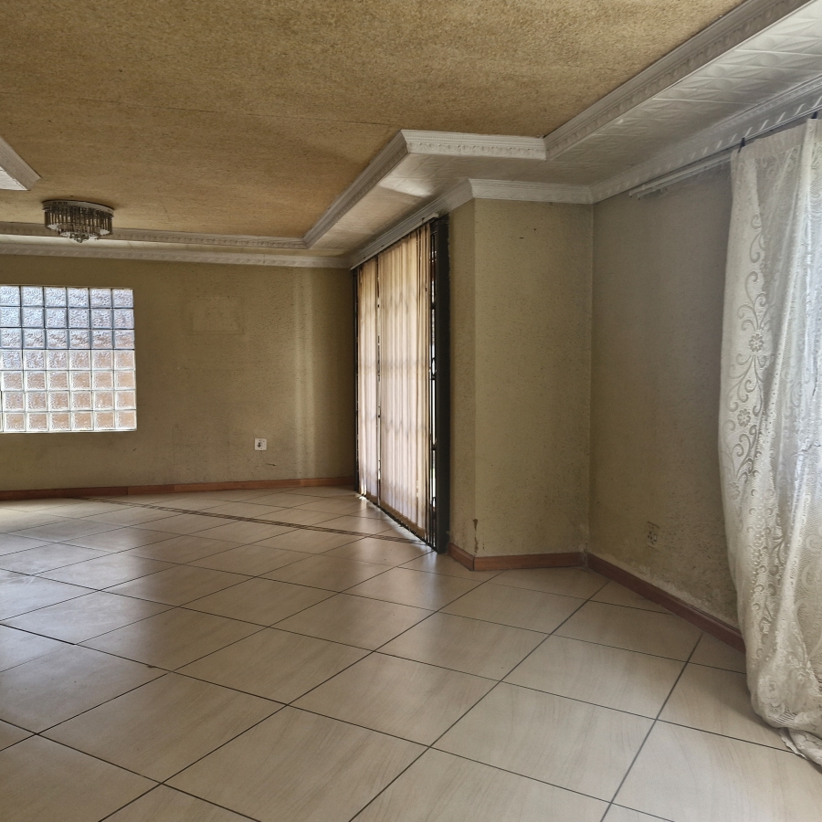 To Let 3 Bedroom Property for Rent in Mamelodi Sun Valley Gauteng