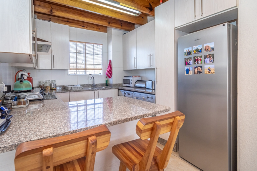 2 Bedroom Property for Sale in Paulshof Gauteng