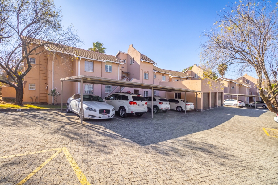 2 Bedroom Property for Sale in Paulshof Gauteng