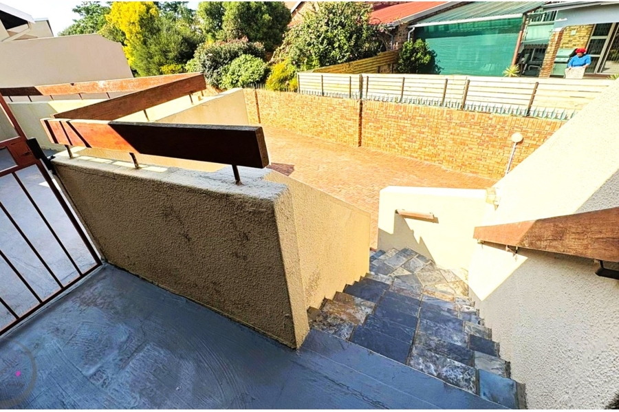 2 Bedroom Property for Sale in Randpark Ridge Gauteng
