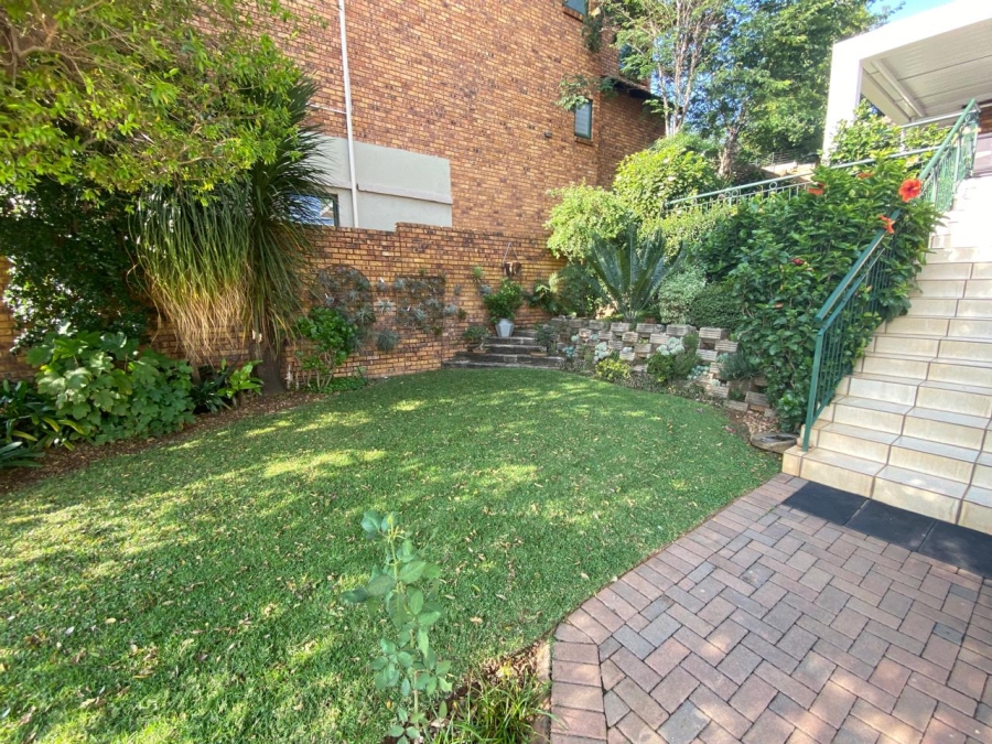 To Let 3 Bedroom Property for Rent in Garsfontein Gauteng