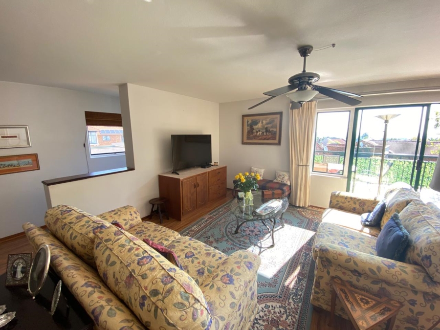 To Let 3 Bedroom Property for Rent in Garsfontein Gauteng