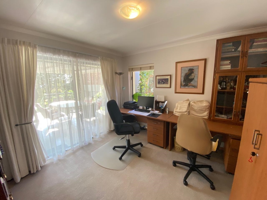 To Let 3 Bedroom Property for Rent in Garsfontein Gauteng