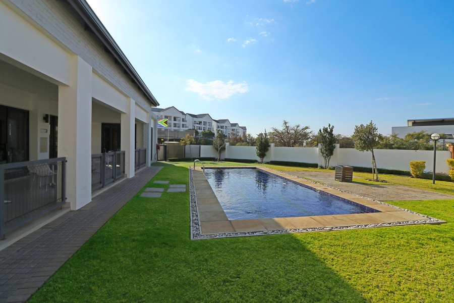 To Let 2 Bedroom Property for Rent in Greenstone Hill Gauteng