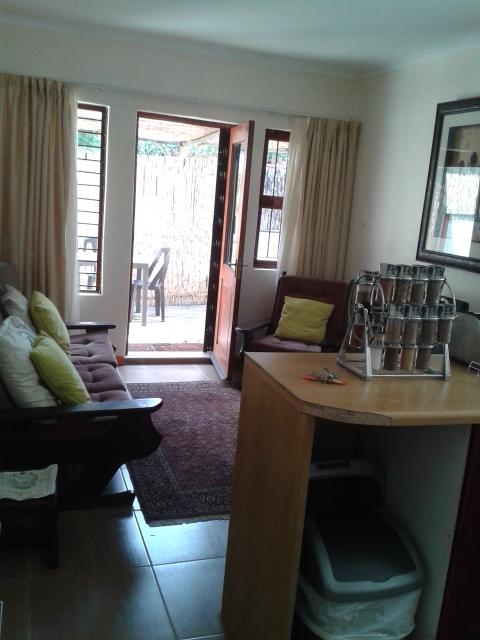 To Let 1 Bedroom Property for Rent in Blairgowrie Gauteng