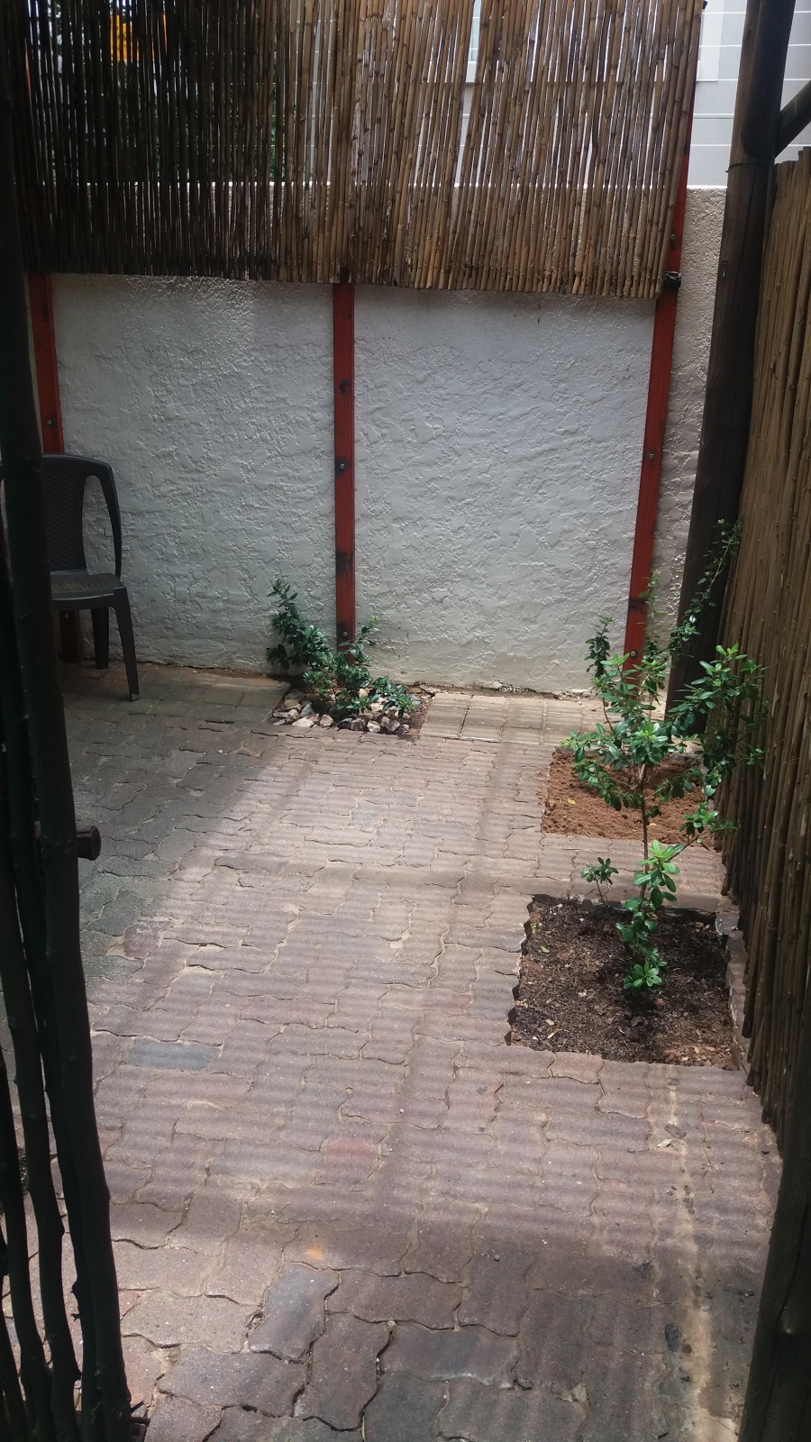 To Let 1 Bedroom Property for Rent in Blairgowrie Gauteng