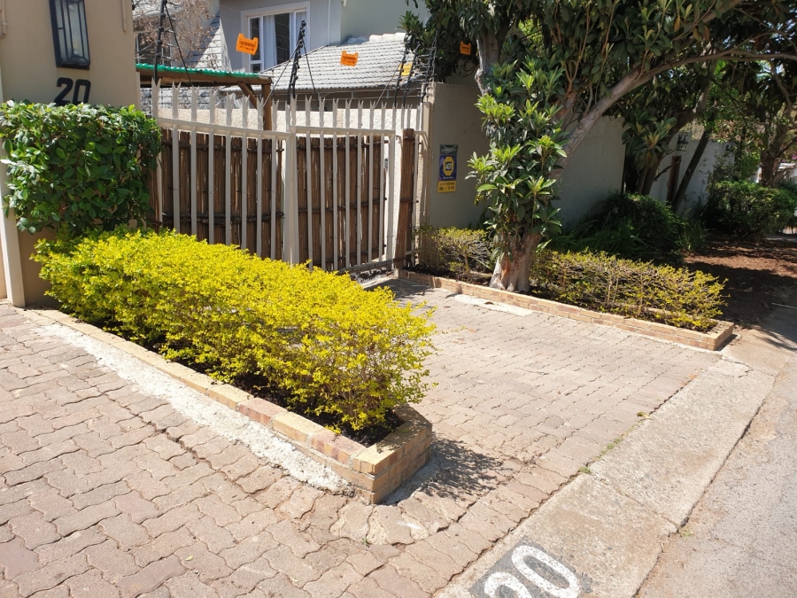 To Let 1 Bedroom Property for Rent in Blairgowrie Gauteng