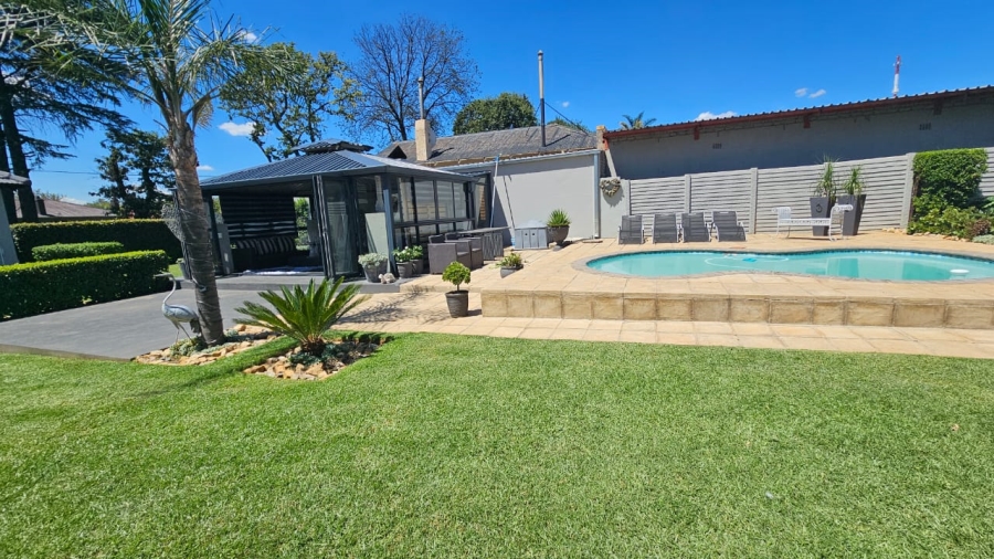 3 Bedroom Property for Sale in Dalview Gauteng