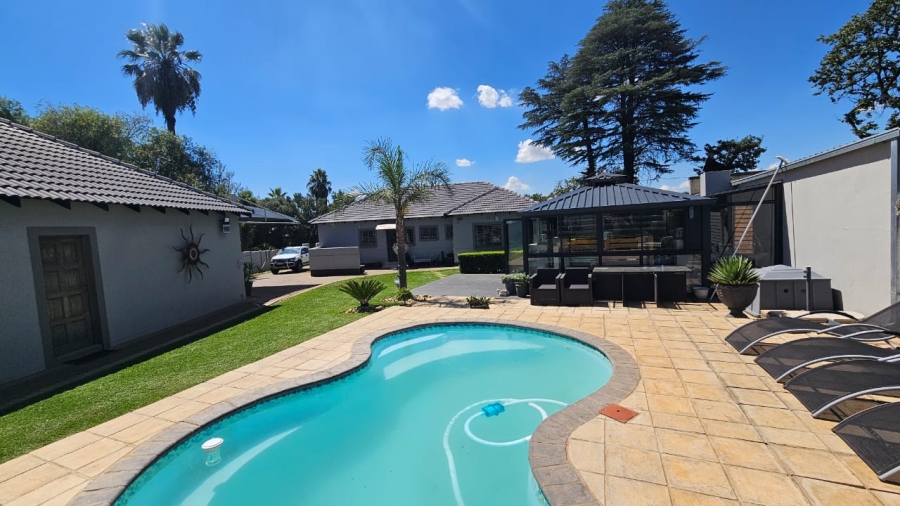 3 Bedroom Property for Sale in Dalview Gauteng