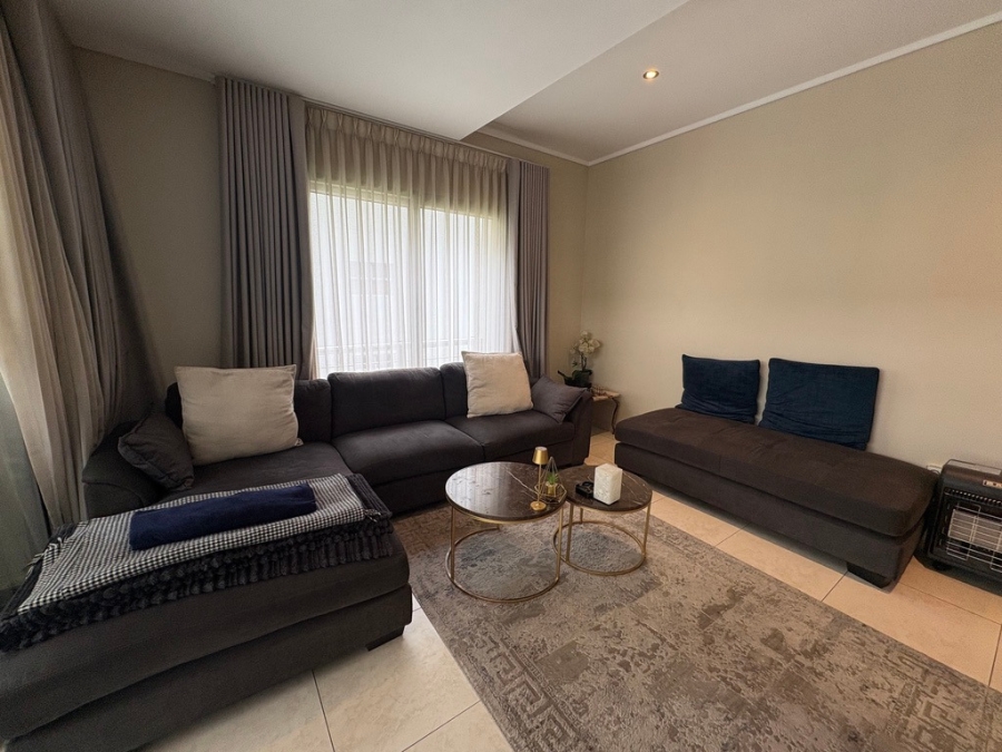 To Let 2 Bedroom Property for Rent in Morningside Gauteng