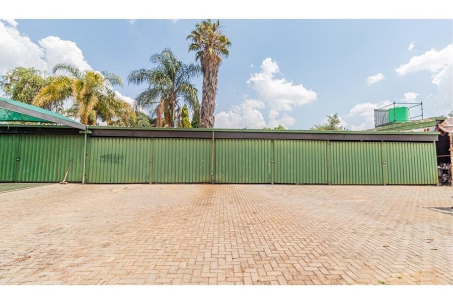 8 Bedroom Property for Sale in Pretoria West Gauteng