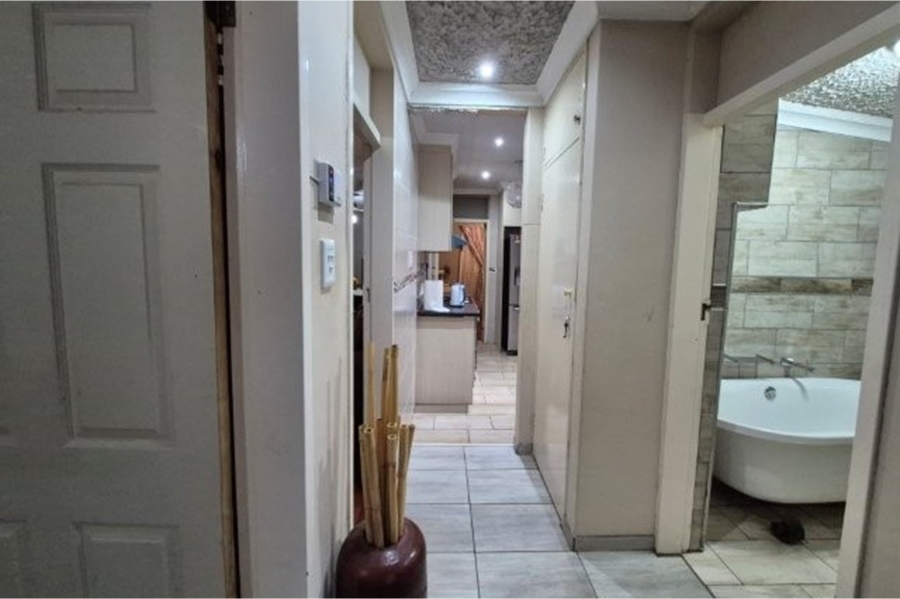 3 Bedroom Property for Sale in Danville Gauteng