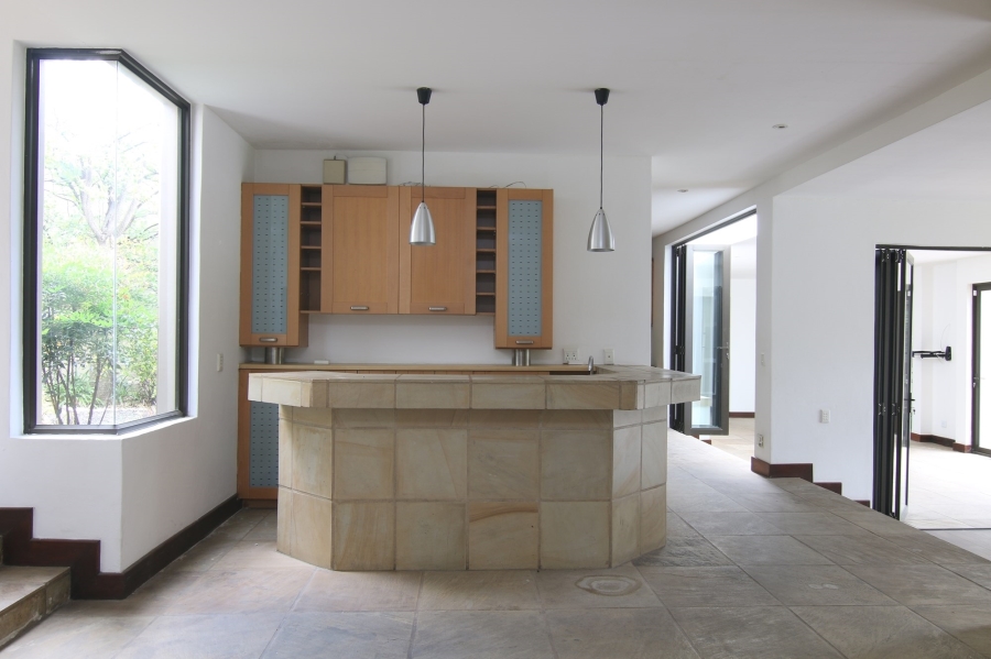 7 Bedroom Property for Sale in Dainfern Golf Estate Gauteng