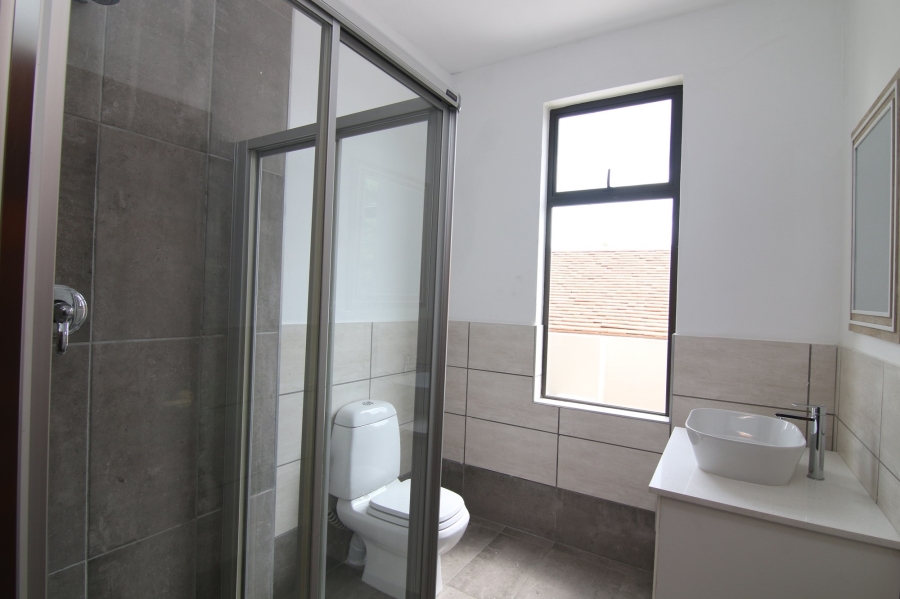 7 Bedroom Property for Sale in Dainfern Golf Estate Gauteng