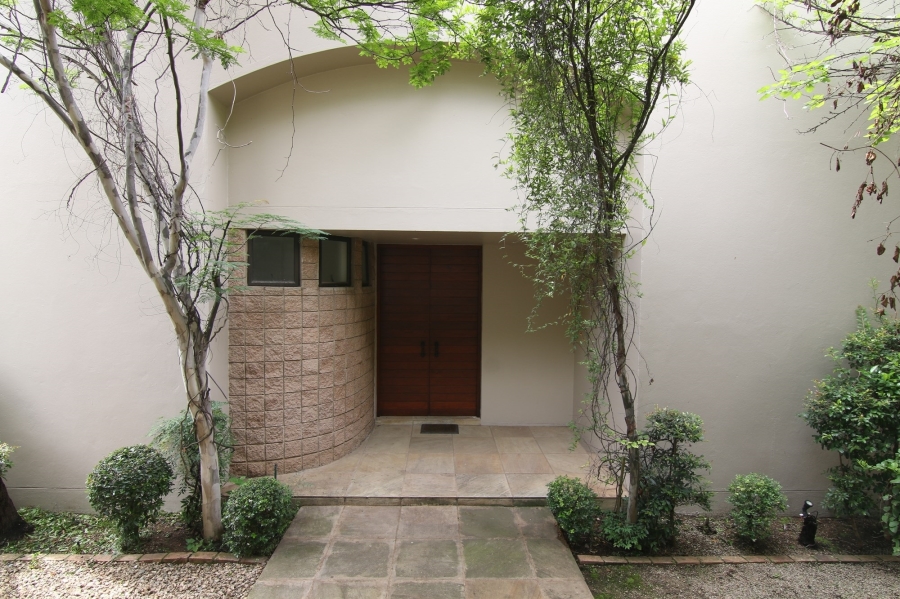 7 Bedroom Property for Sale in Dainfern Golf Estate Gauteng