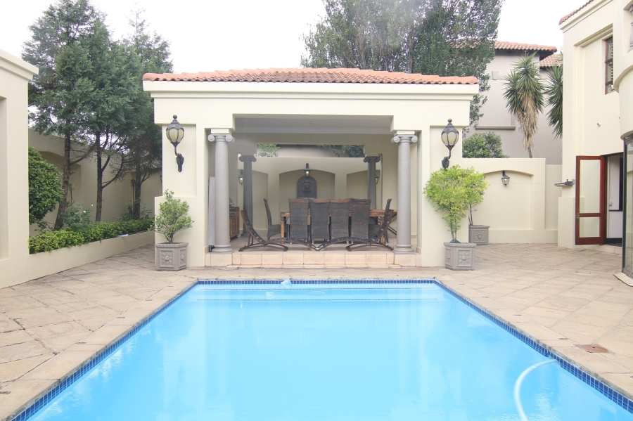 To Let 4 Bedroom Property for Rent in Dainfern Golf Estate Gauteng