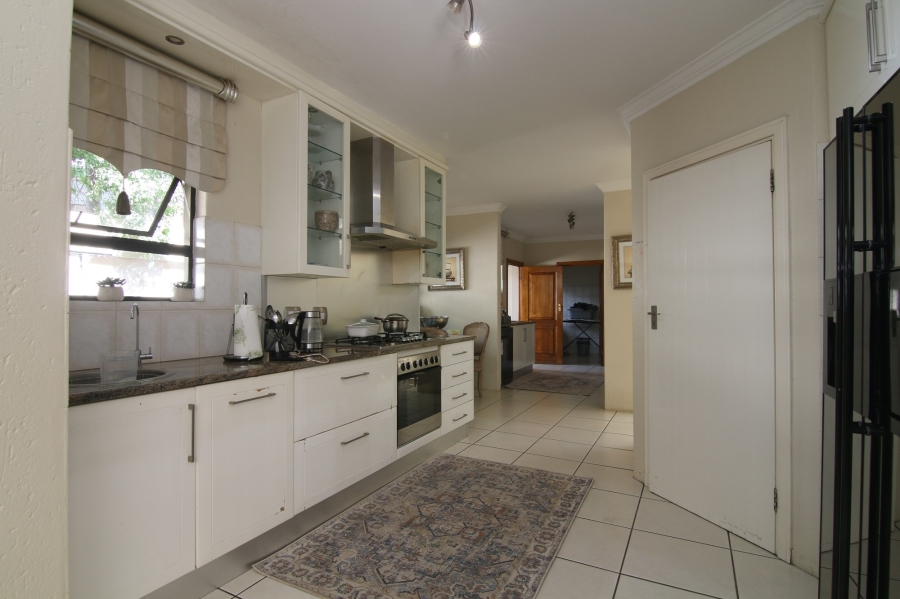 To Let 6 Bedroom Property for Rent in Dainfern Golf Estate Gauteng