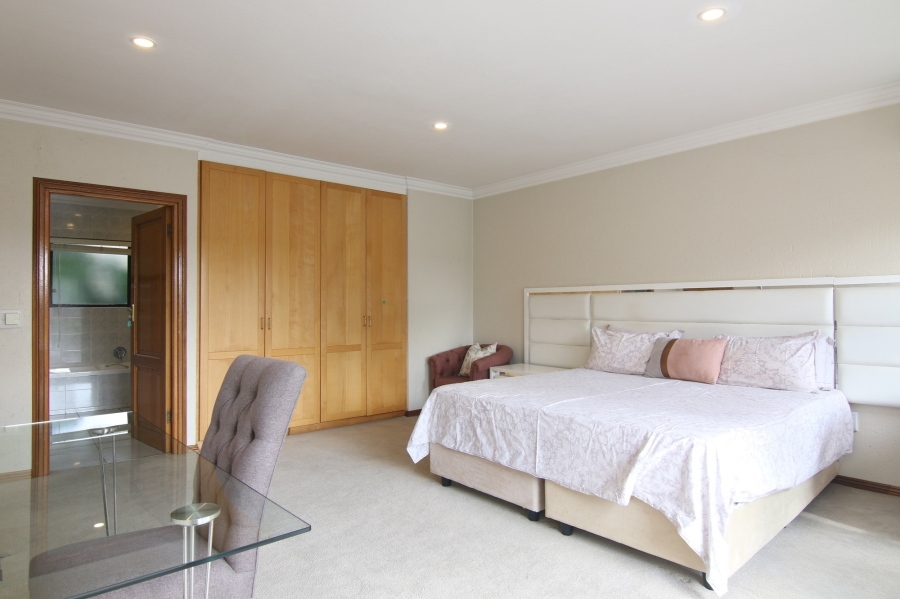 To Let 6 Bedroom Property for Rent in Dainfern Golf Estate Gauteng