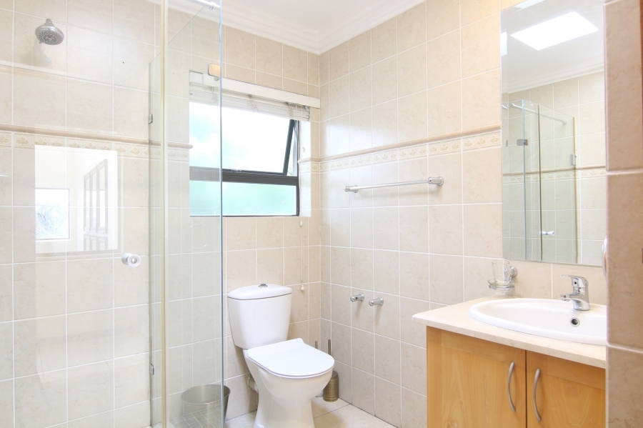 To Let 6 Bedroom Property for Rent in Dainfern Golf Estate Gauteng