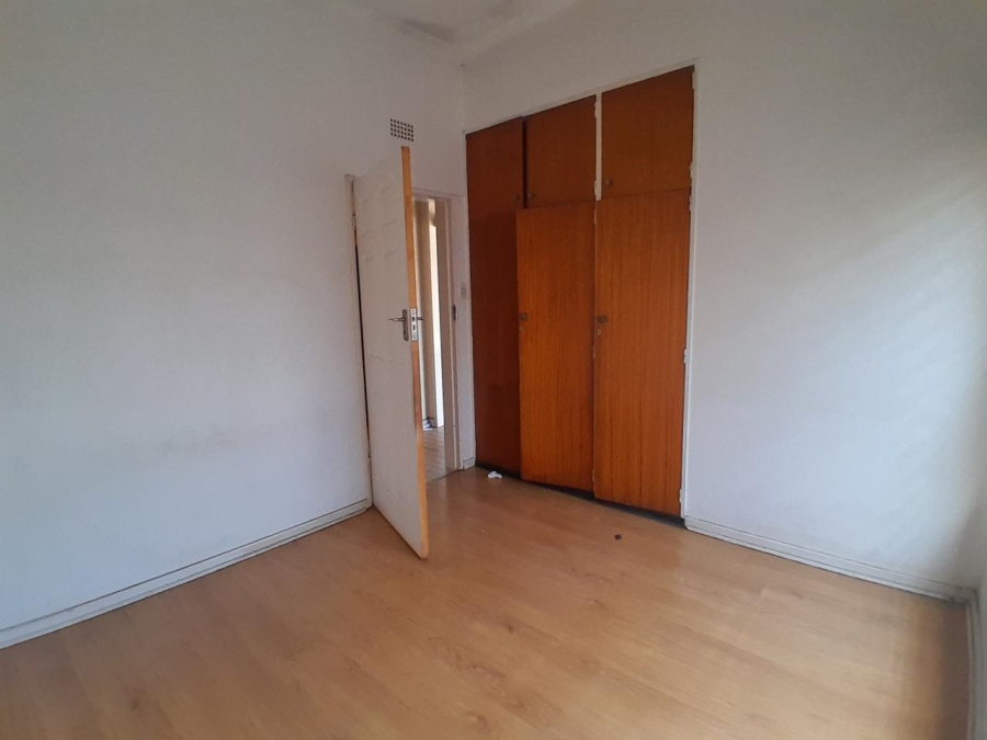 To Let 6 Bedroom Property for Rent in Roodekop Gauteng