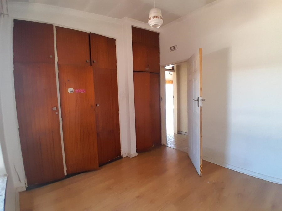 To Let 6 Bedroom Property for Rent in Roodekop Gauteng